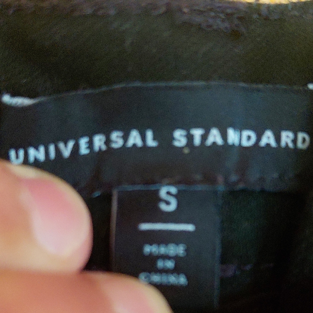 Universal Standard Black Button-Front Pencil Skirt - image 3